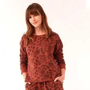 NWT Pact Womens Sweatshirt Size L